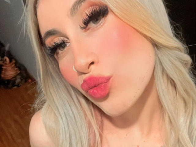 SammyViolet - Live porn &amp; sex cam - 26470237