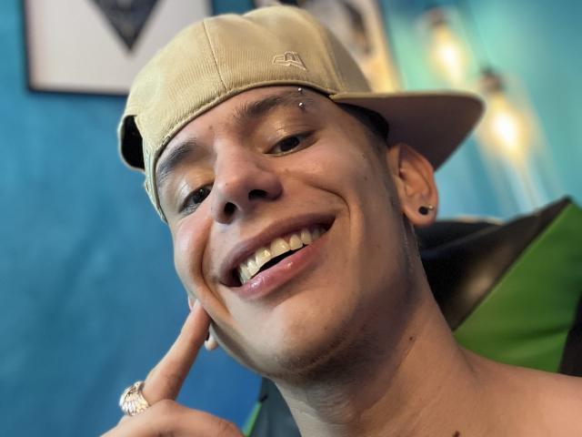 HardinBat - Sexe cam en vivo - 26470337