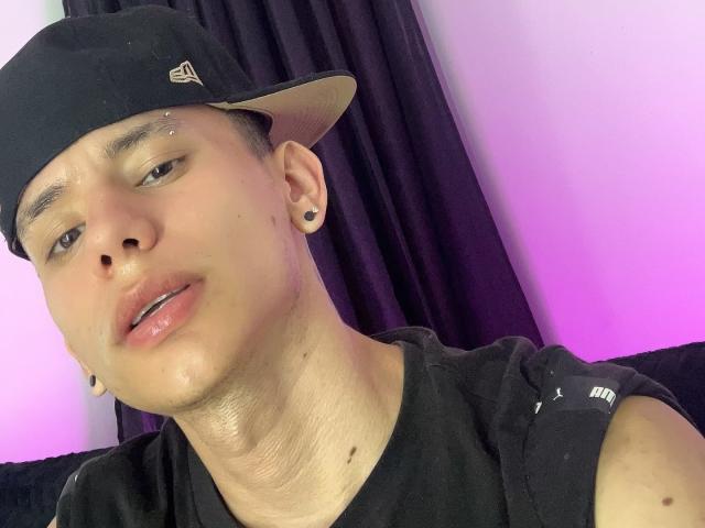 HardinBat - Sexe cam en vivo - 26470385