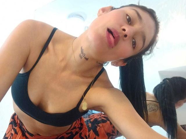 ElizabethManson - Live sex cam - 26471985