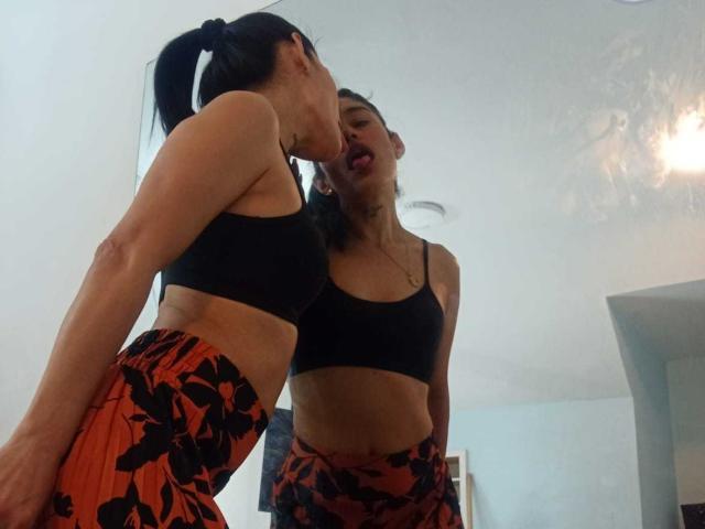 ElizabethManson - Live porn &amp; sex cam - 26472013