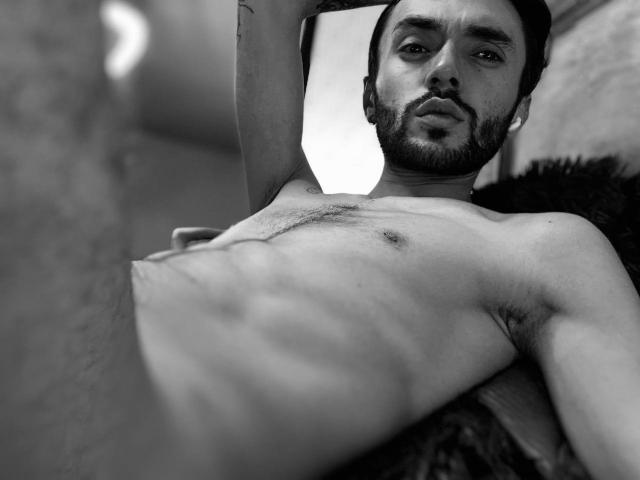 JakeMagnus - Live Sex Cam - 26473021