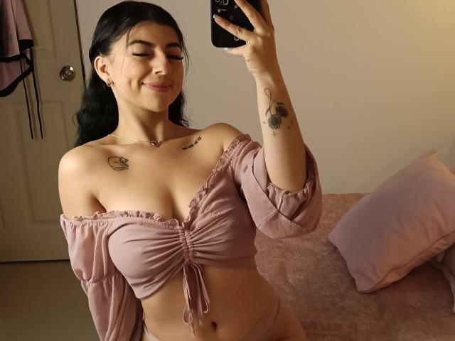 AnntonellaWatson - Sexe cam en vivo - 26473761
