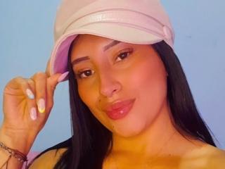 PauletteQueen - Live porn &amp; sex cam - 26473957