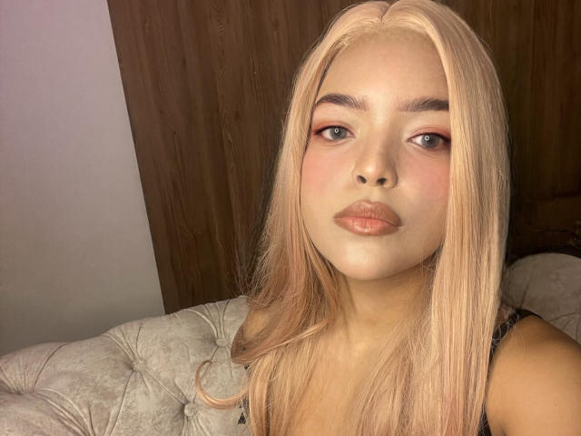 SommerAslan - Live porn &amp; sex cam - 26477605