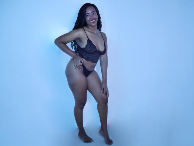 NaomiReyes - Live sex cam - 26478721