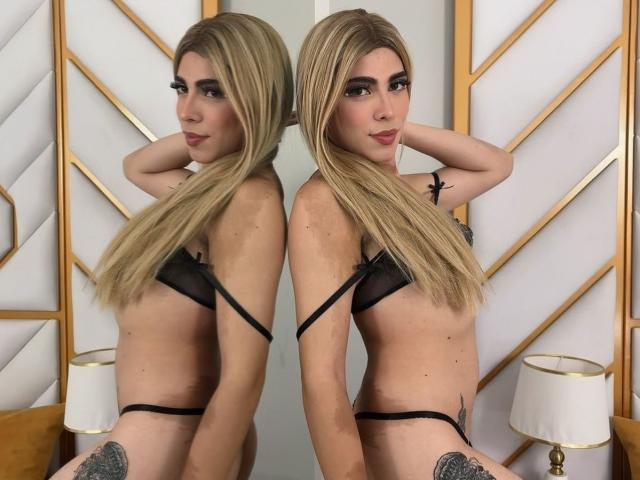 LiaColin - Live porn &amp; sex cam - 26479001