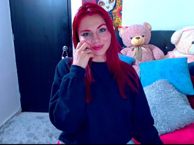 EmelySofia - Live sex cam - 26479513