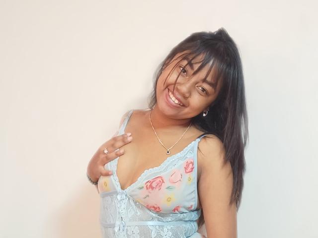 MaliciaQueen - Live porn &amp; sex cam - 26480637