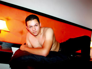 AlejandroFox - Live sexe cam - 2648432