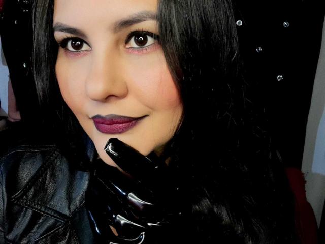 Sharlok - сексуальная веб-камера в реальном времени - 26484769