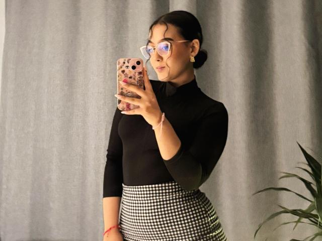 SofiaBrowm - Live Sex Cam - 26486465