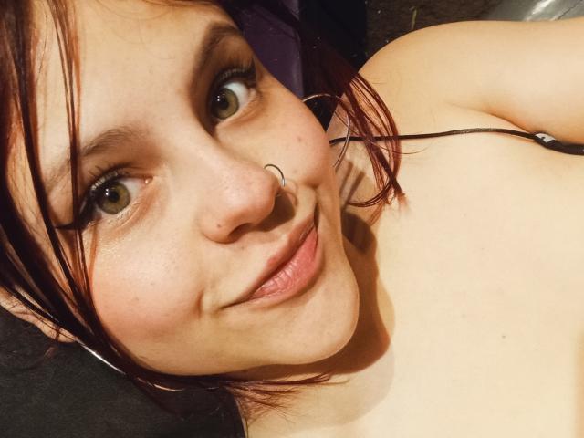 SophieHill - Live sex cam - 26487181