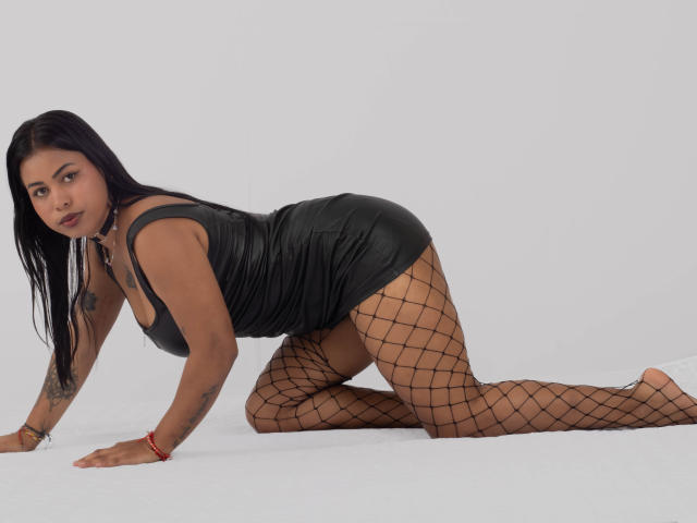 Michy69 - פורנו בשידור חי ומצלמת סקס - 26488649