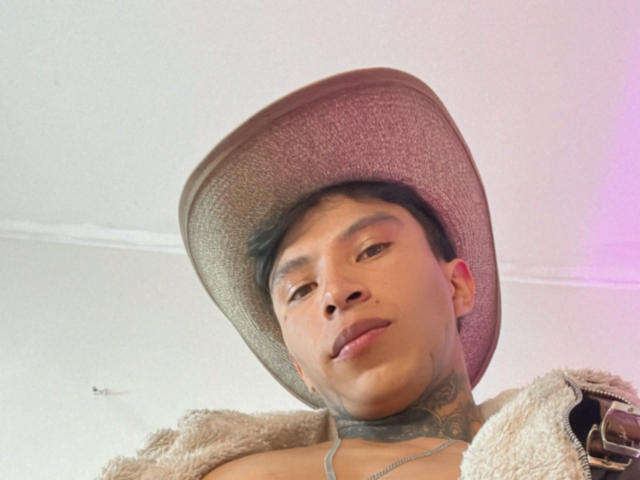 MickeFire - Sexe cam en vivo - 26489793