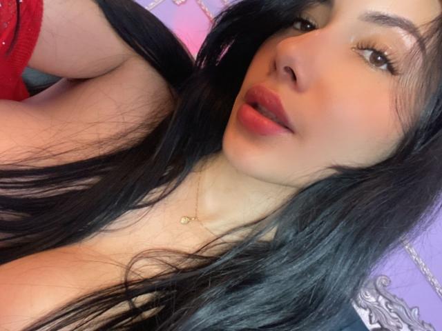 ArianaRogers - Live porn &amp; sex cam - 26490245