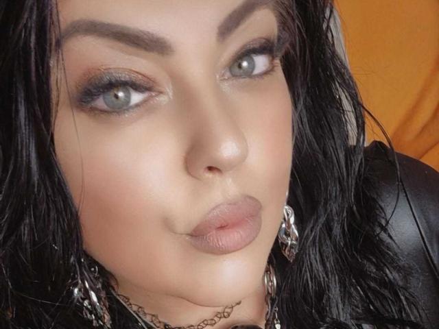 SatisfyMyDesires - Live sex cam - 26490305
