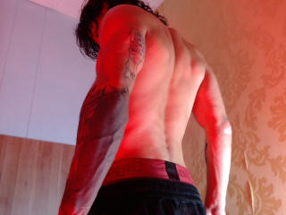 AlexBernal - Live sex cam - 26493589