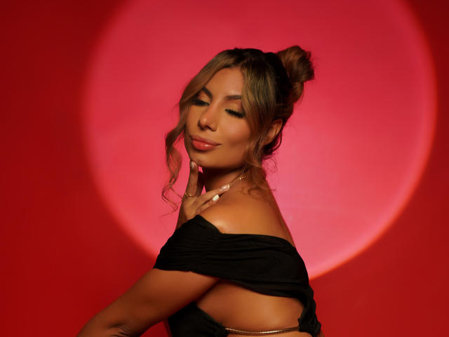 AmyBermudez - Sexe cam en vivo - 26495853