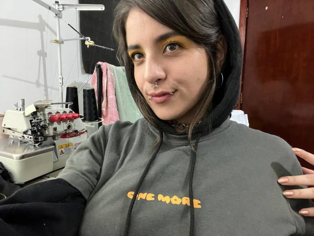 AmySpider - Live porn &amp; sex cam - 26497357