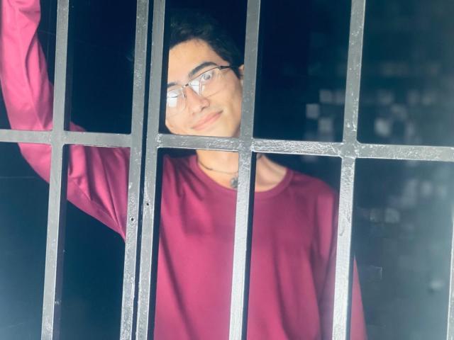 AnryuOswald - Live Sex Cam - 26498341