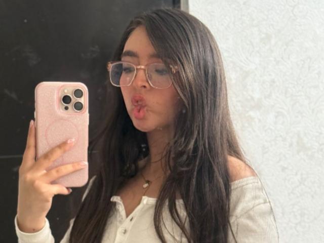 EvaMcAllister - Live sexe cam - 26498669