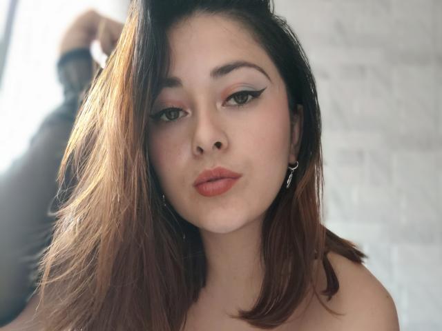 LisbethMooree - Live sex cam - 26498885