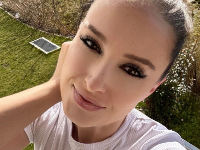 Lounia-hot - Live sex cam - 26503381