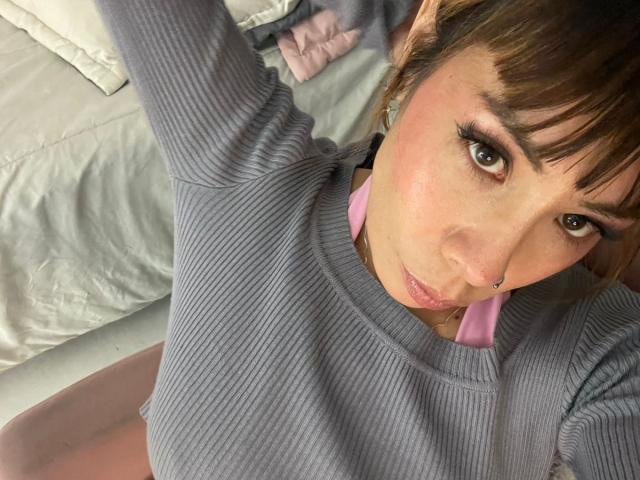 AriiannaHot - Live Sex Cam - 26505805