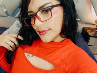 MiaBellucci - Live sex cam - 26506161