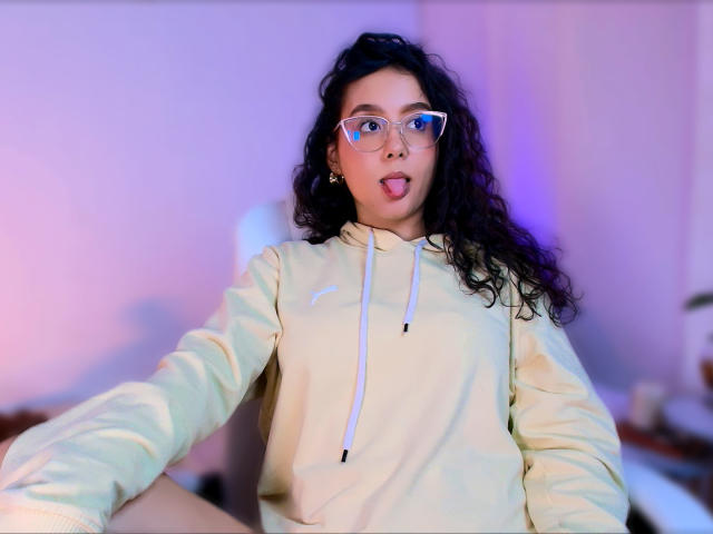 SofiaBrowm - Live porn &amp; sex cam - 26507965