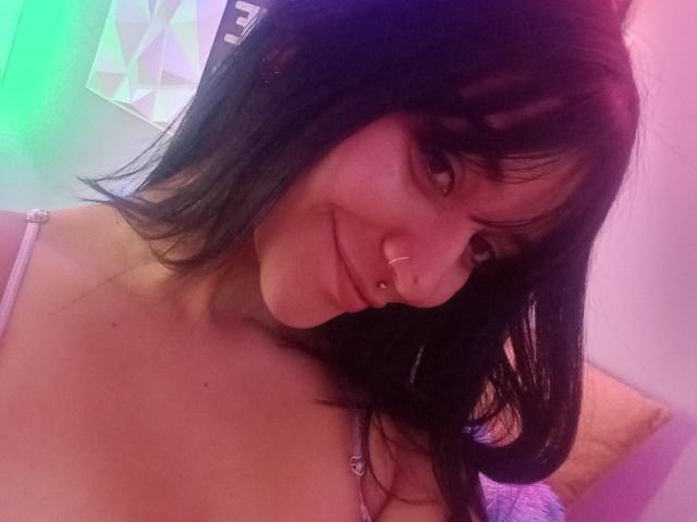 LindaWatsong - Live sexe cam - 26508449