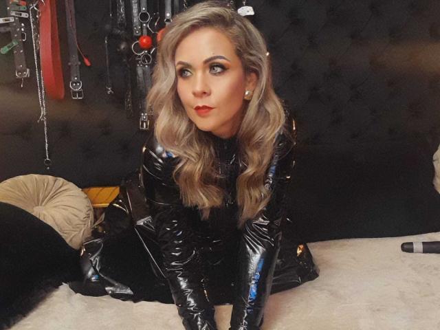 VictoriiaGray - Live porn &amp; sex cam - 26509241