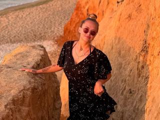 KhaleesiMoon - Live porn &amp; sex cam - 26512481