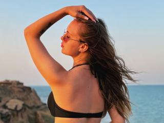 KhaleesiMoon - Live porn &amp; sex cam - 26512489