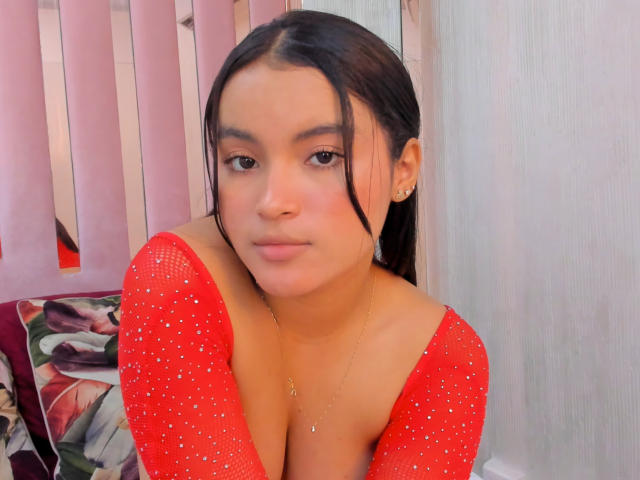 MiiaPalmer - Live porn &amp; sex cam - 26512737