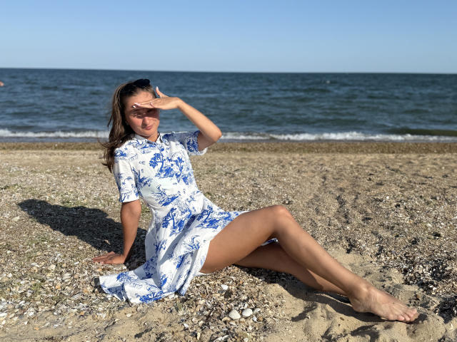 MichelleHotX69 - Live Sex Cam - 26513385