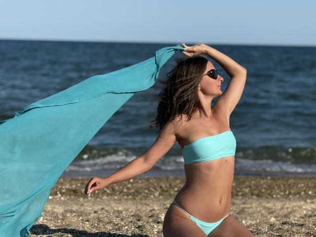 MichelleHotX69 - Live porn &amp; sex cam - 26513709