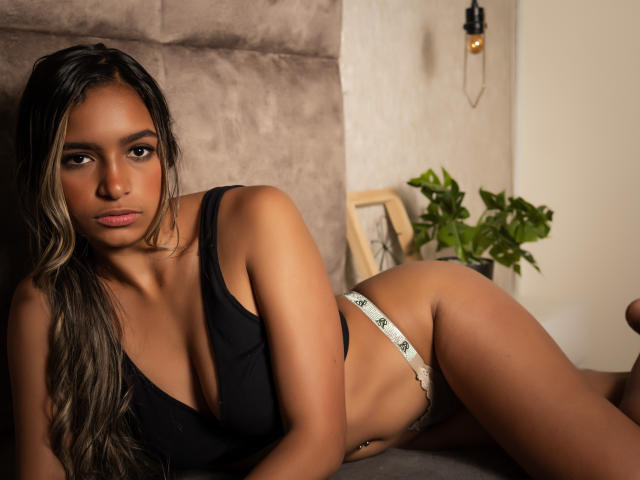 AddaCortez - Live porn &amp; sex cam - 26515113