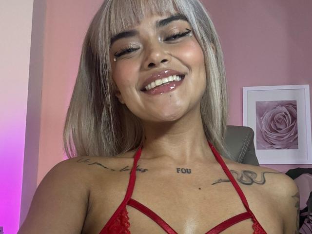 MajoJones - Live Sex Cam - 26518233