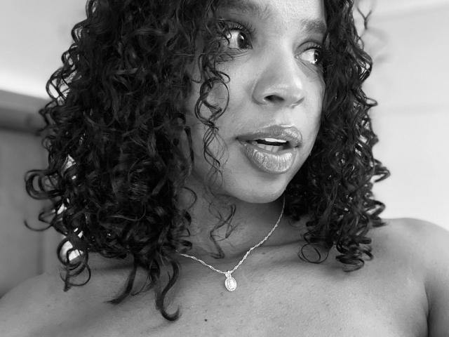 LisaMendez - Sexe cam en vivo - 26518977