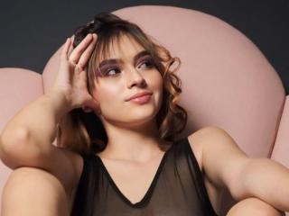 AlahiaStorm - Live porn &amp; sex cam - 26522569
