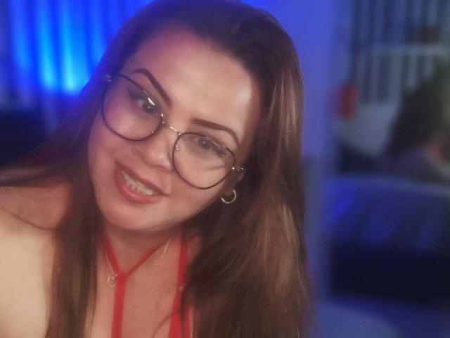 AstridBayon - Live Sex Cam - 26523721