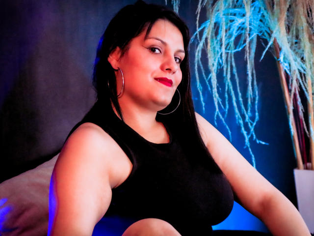 ScarlettMancini - Live porn &amp; sex cam - 26525451
