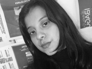 CoralineHale - Sexe cam en vivo - 26525550