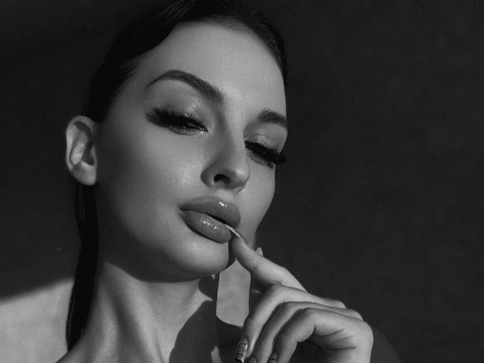 KessyX - Live Sex Cam - 26525840