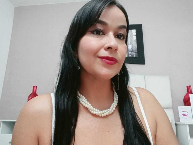 TamaraFoxy - Live sex cam - 26526996