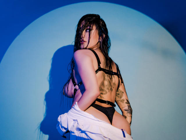 EmmaRosseti - Live porn &amp; sex cam - 26530720