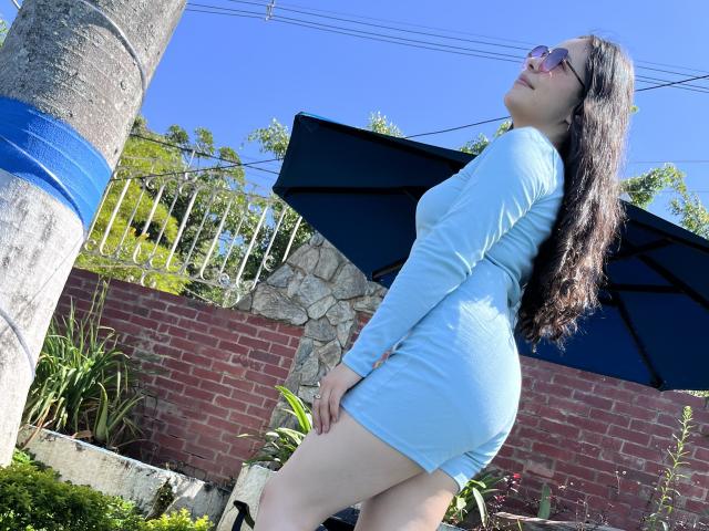 SapphiraLux - Live Sex Cam - 26532176