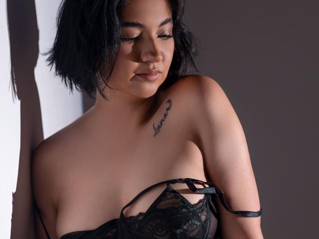 MiaWallaceOh - Sexe cam en vivo - 26534764